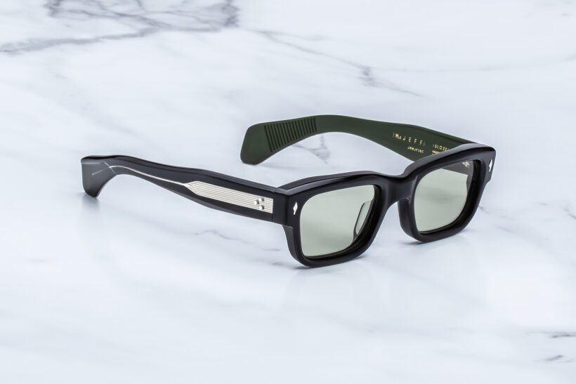 Jeff_Cobra_3-4_Cropped_5377x3585_cdgduj JACQUES MARIE MAGE JEFF 16C COBRA LIGHT BOTTLE GREEN JMM JEFF COBRA